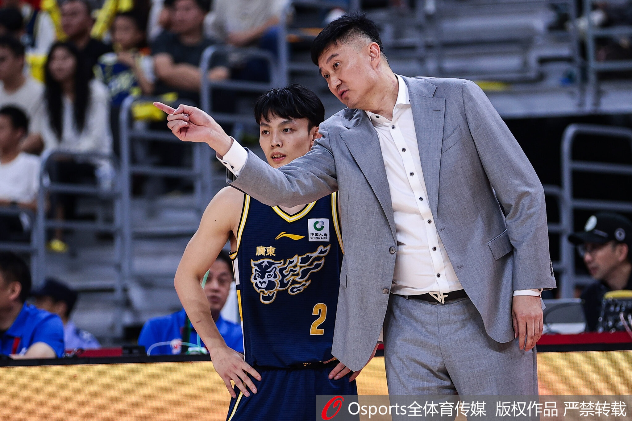 九游娱乐app下载-记者：广东赢在冠军的底蕴与底气上 永远不要低估一颗冠军的心
